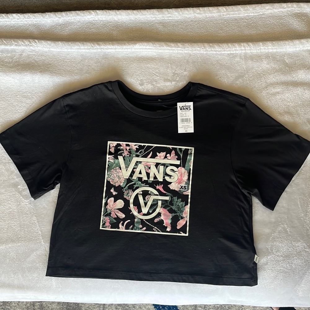 Vans Cropped T-shirt Size XS NWT